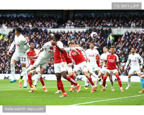 曼城逆转战胜利物浦续写英超豪门争冠精彩篇章