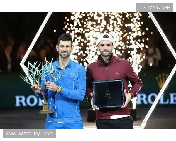 网球赛场风云再起 纳达尔与德约科维奇将在巴黎大师赛争夺桂冠